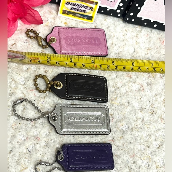 COACH Set of 4 Leather Replacement Hang Tag Fobs - Picture 4 of 6